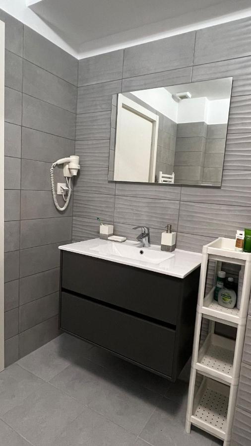 Mamaia Nord-Casa Del Mar85 Apartman Kültér fotó